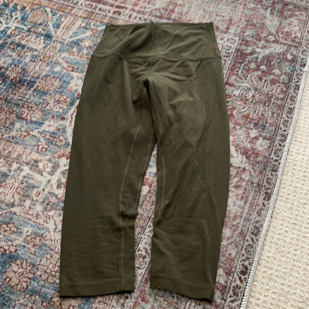 Lululemon Align crops
